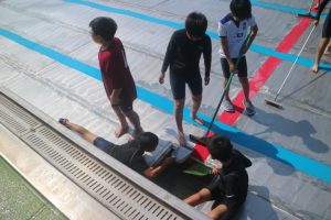 プール清掃をしました 佐賀県白石町立有明西小学校