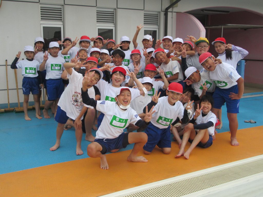 5・6年生プール掃除! | 千代田中部小学校