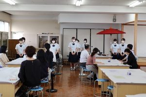 校内お茶会が開催されました 佐賀県立三養基高等学校