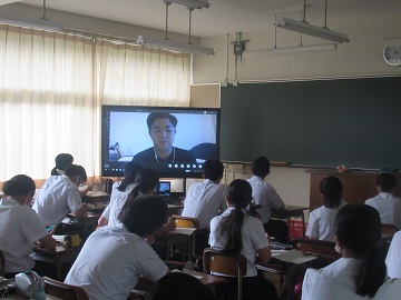 卒業生の話を聞こう ８月２７日 佐賀県立佐賀西高等学校