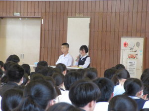 会を円滑に進める議長団