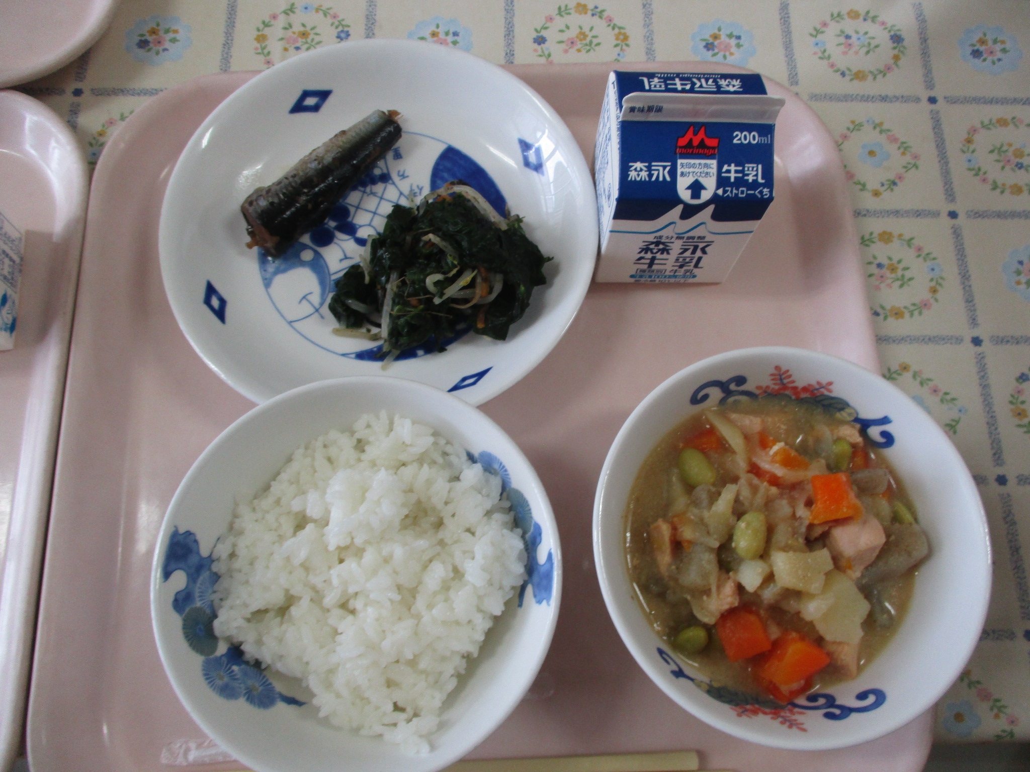 10月17日 伊万里市立山代東小学校